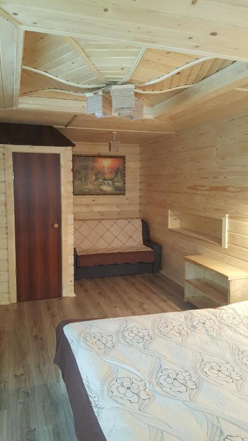 Садиба Гуцулка Ксеня Yaremche Dış mekan fotoğraf